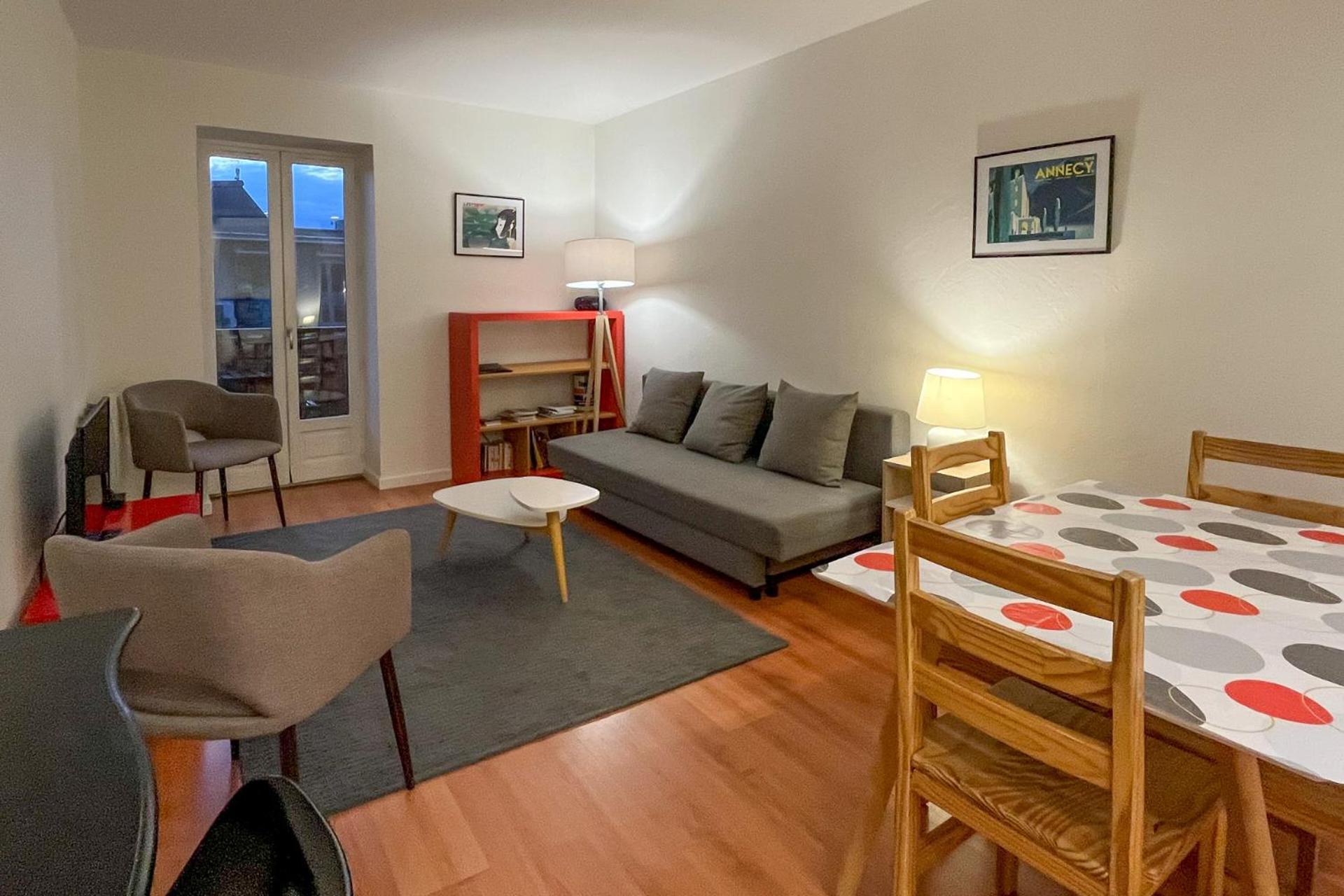 Appartement Ideal En Plein Centre Ville Proche Lac Annecy Exterior photo